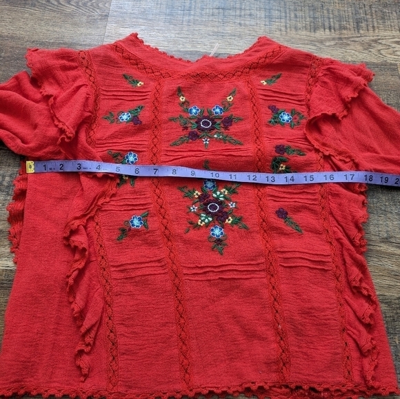 Free People Amy Red Floral Embroidered Bohemian Long Sleeve Blouse Women's Small - Picture 9 of 11